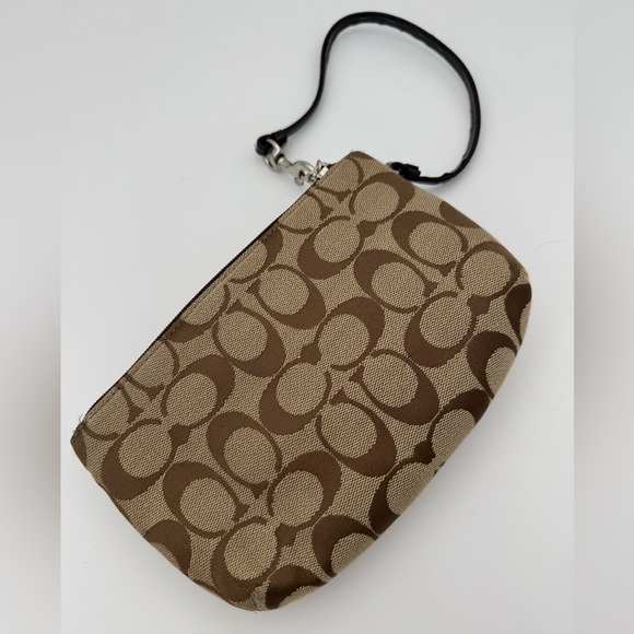 Coach Park Signature Monogram Wristlet - Picture 2 of 6